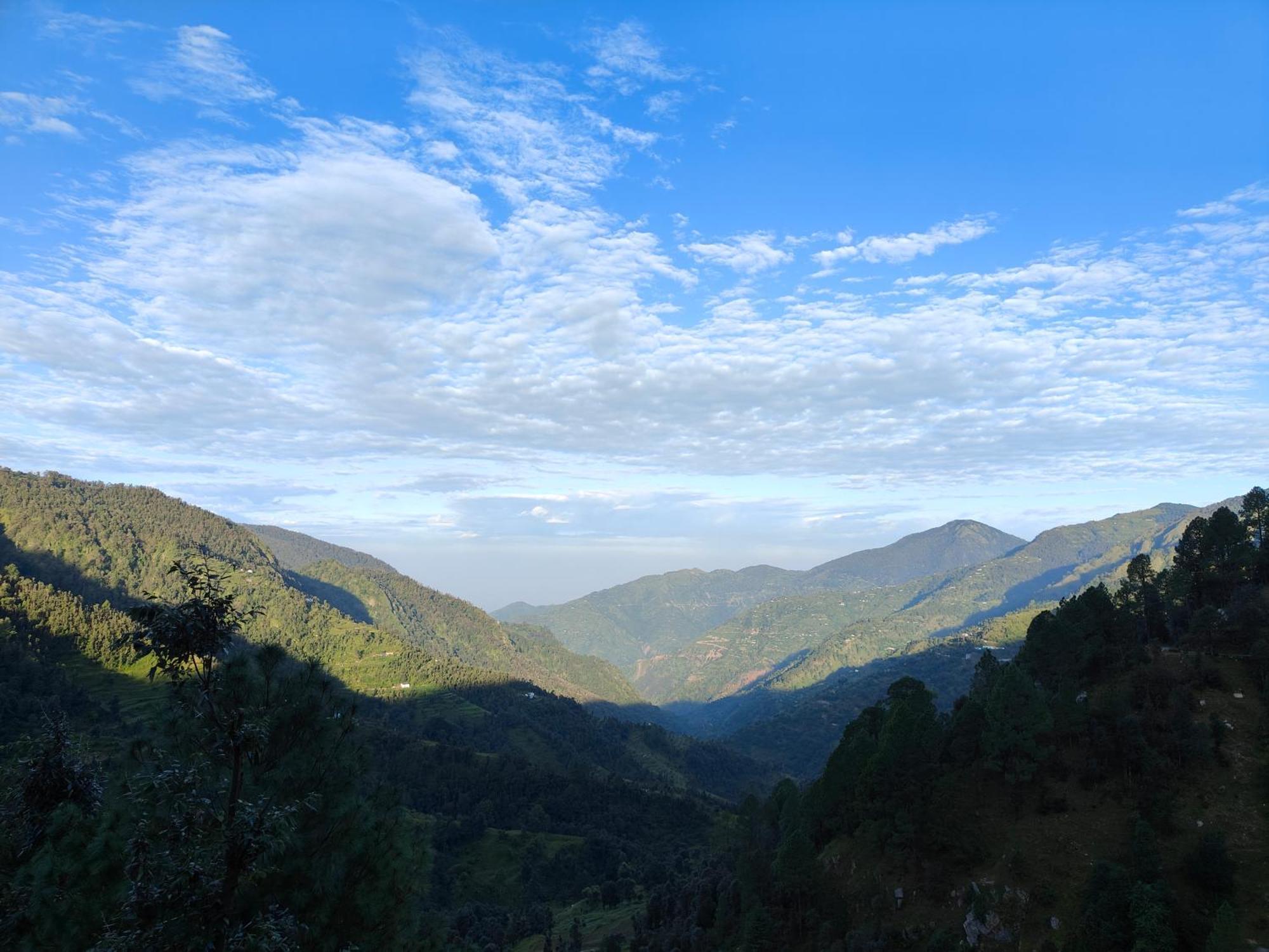 Himwanderer Camps & Cottages Pangot Нейнитал Екстериор снимка