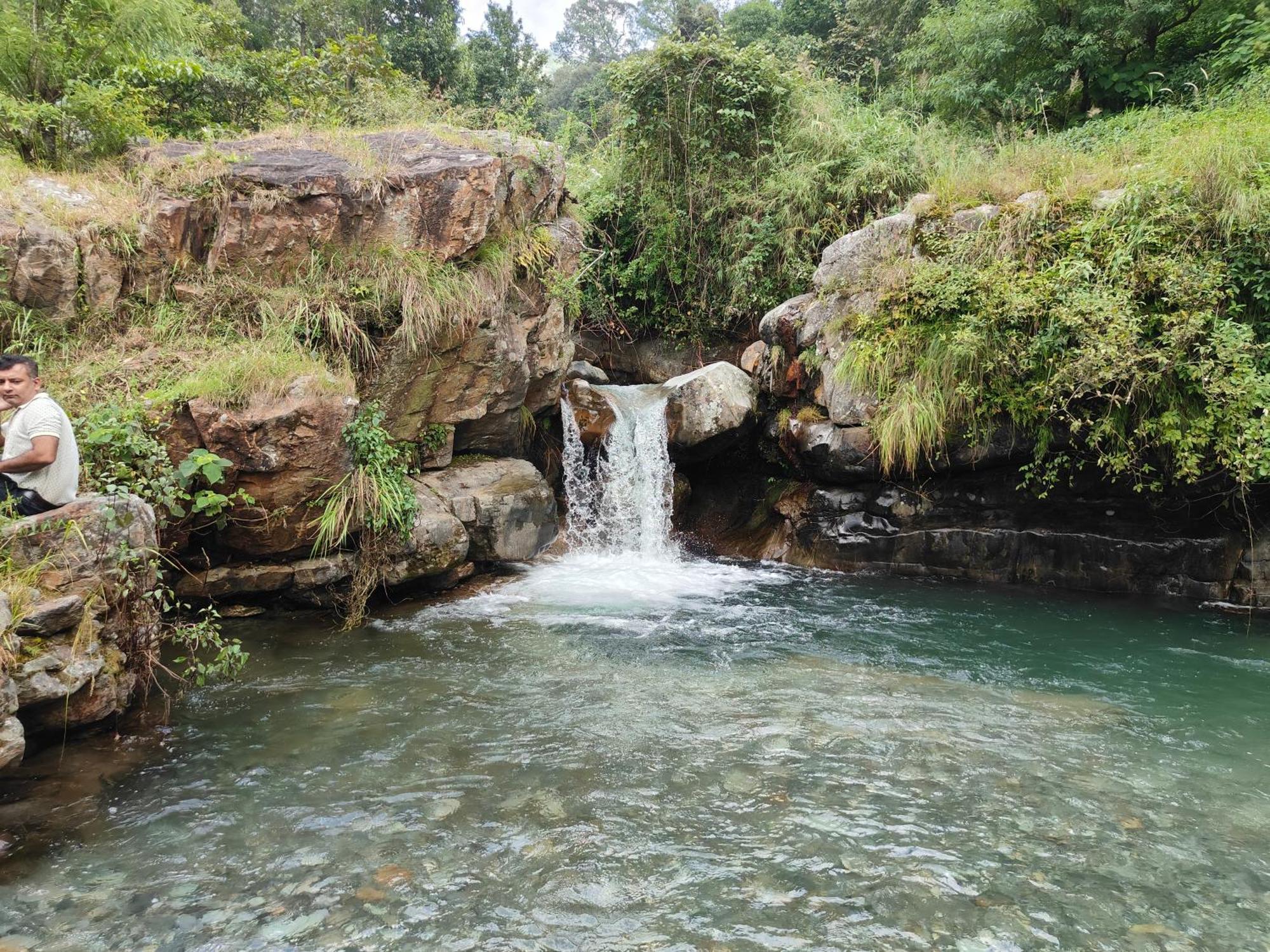 Himwanderer Camps & Cottages Pangot Нейнитал Екстериор снимка